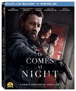 It Comes At Night [Blu-ray + Digital HD] Cover