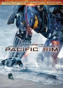 Pacific Rim (Two-Disc Special Edition DVD + UltraViolet) Cover