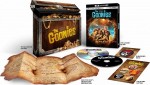 Cover Image for 'Goonies, The (Amazon Exclusive Gift Set) [4K Ultra HD + Blu-ray + Digital]'